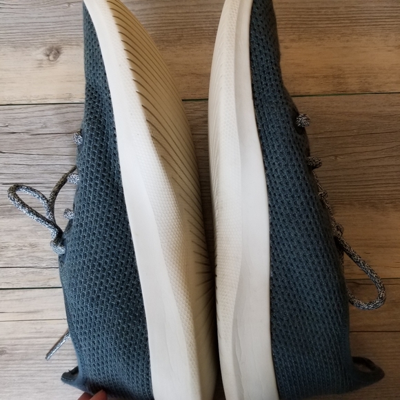 Allbirds Tree Runners Sneakers - Picture 4 of 8